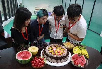 八月未央，歡聚一夏 | 寶開集體生日會：共享歡樂時刻